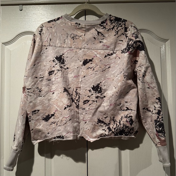 Gymshark Ori Black, White and Purple Splatter Cropped Crewneck - Size XS - Picture 4 of 5